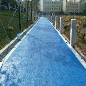 重慶市巴南區(qū)彩色透水混凝土生產廠家  彩色透水混凝土路面 壓花地坪材料生產廠家 透水混凝土粘接劑 生態(tài)透水砼  免費設計施工方案 免費做造價預算