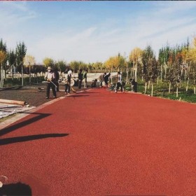 昆明市保山市彩色透水混凝土生產廠家  彩色透水混凝土路面 壓花地坪材料生產廠家 透水混凝土粘接劑  生態透水砼 【工地0元指導施工】 免費設計施工方案 免費做造價預算