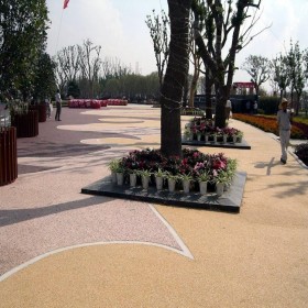 臨沂市 生態(tài)透水混凝土 透水性混凝土彩色路面 生態(tài)透水地坪 豪軒專(zhuān)業(yè)的材料廠家