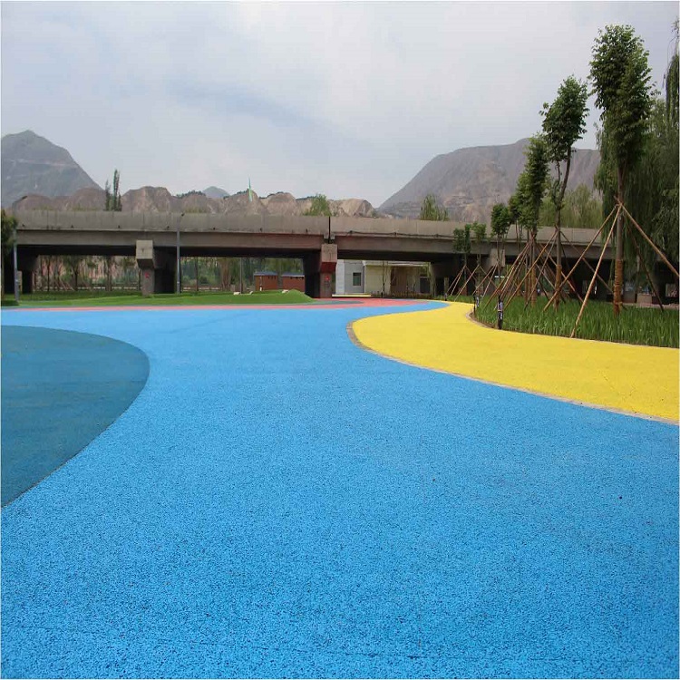 src=http://www.t100school.com/skin/10012/image/nopic.gif